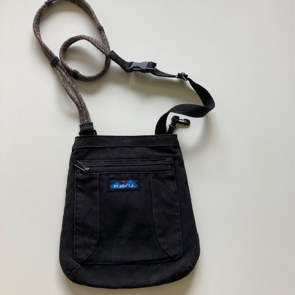 Kavu Mini Canvas CrossBody Rope Bag 10 x 9 Magnetic Closure Black